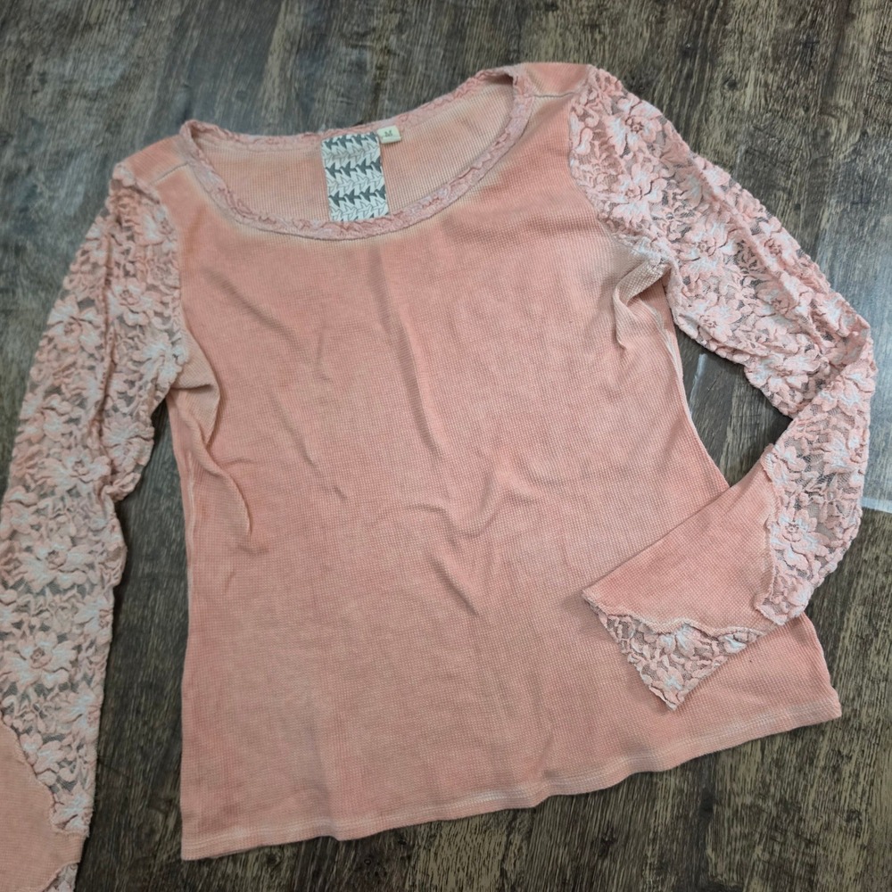 OTHERS FOLLOW Thermal Top Womens Medium Peach Lace Sleeve Waffle Knit OT133239